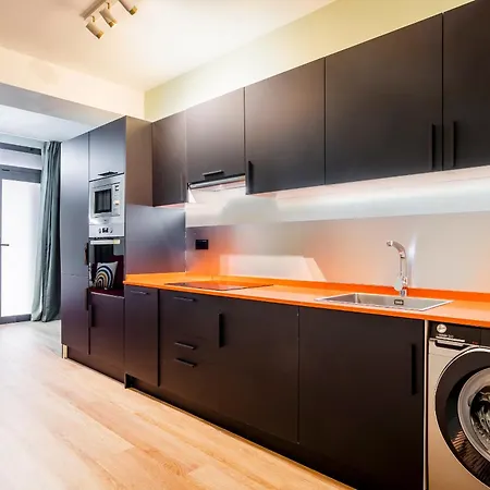 Apartment B Cube By Mimood Valencia